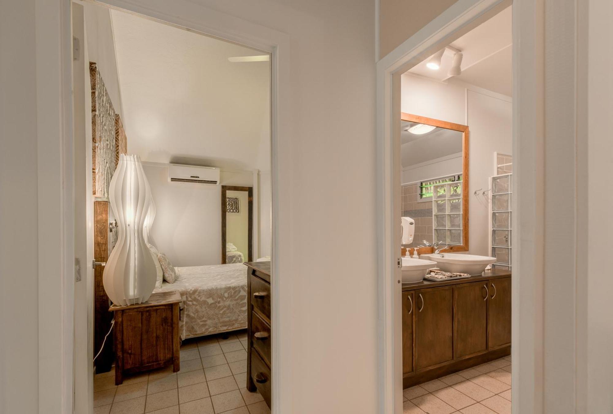 Crown Beach Resort & Spa (Adults Only) Раротонга Екстериор снимка